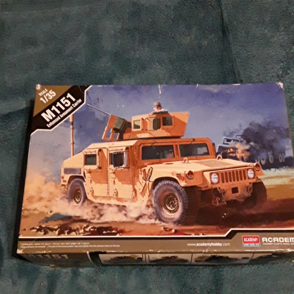 Model vehicle